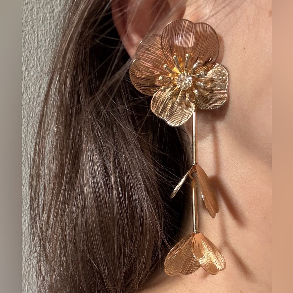 Gold Floral Inspired Earrings with Minimalist Design
